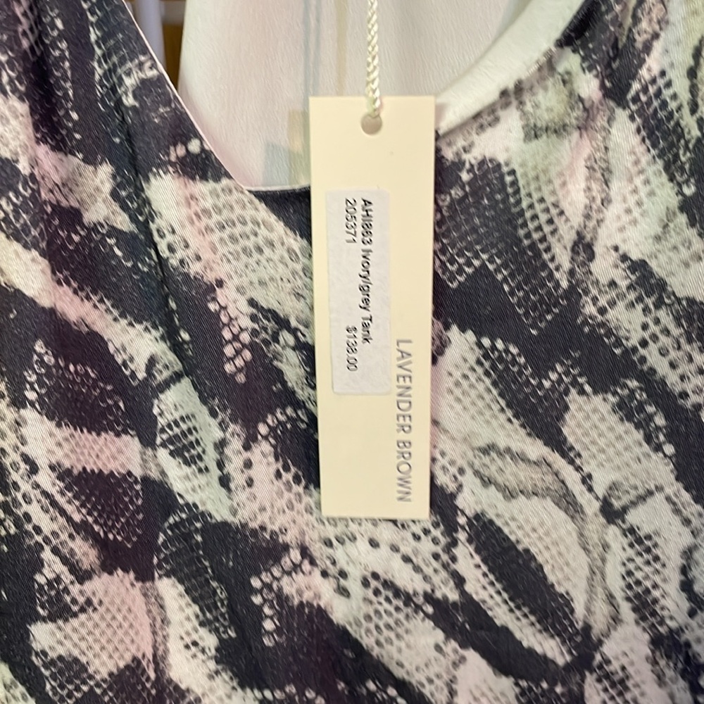 Lavender Brown Ivory/Grey tank top. Size small. NWT - Picture 2 of 5